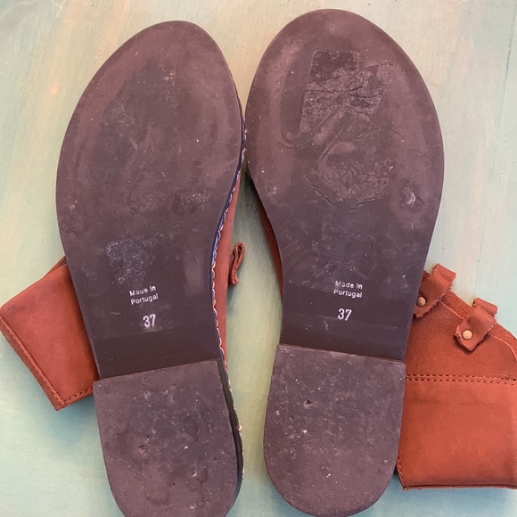 Free People- 37 Bohemian lace up sandals Brown gold accents leather - Picture 7 of 8